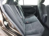 ゆとりある広々とした車内空間は、ドライブを始め買い物やレジャーなど、幅広く活躍します。一人でもみんなとでもお出かけを楽しみましょう!