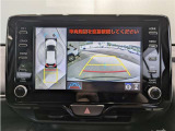バックガイドモニターで、後方を確認しながら安心して駐車することができます。運転初心者も熟練者も必須の機能ですよ!
