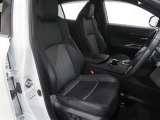 見通しのよいすっきりとした視界で、誰でも運転しやすいです。運転のしやすさは疲れにくさにも繋がりますよ♪