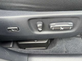 運転席パワーシートです☆