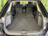 後席を格納すると、これだけの広さが!シーンに合わせたシートアレンジで、大きな荷物も積むことが出来ます♪