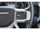 ステアリングヒーターを装備しております。冬場の運転では重宝する装備です。