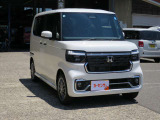 当社は、運輸局指定民間車検工場を完備しております。お客様と末永くお付き合いが出来るように取り組みます!