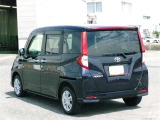 明るく広々、落ち着いた店内では、中古車のご検討・ご購入のほか、携帯電話(au)の購入等、様々なご相談に幅広く応えていきます♪