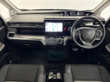 運転席・助手席周り