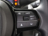 ◆アダプティブクルーズコントロール◆予め設定した車速内でクルマが自動的に加減速。前走車との適切な車間距離を維持しながら追従走行します。【LKAS】車線維持支援システムでステアリング操作を支援。