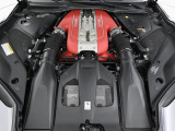 6.5L・V12自然吸気エンジンをフロントに搭載しております。
