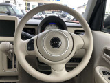 ハンドルは車を運転する上で、ずっと握っている重要なパーツです。手にフィットする物がいいですよね♪