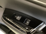 指定工場併設で末永く品質を保ちます。12ヶ月点検や車検はもちろんのこと、国家資格整備士によるお車のアドバイスも致します。