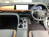 クラウンクロスオーバー 2.4 RS アドバンスト E-Four advanced 4WD 