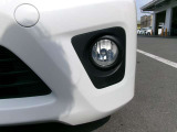 フォグランプが付いているのと付いていないとでは違いますよね〜