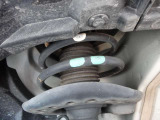 お車を安心してお乗りいただく為には、足回りの定期点検が欠かせません。日産サービスプログラム(有償)では半年ごとの点検をさせていただきます。