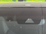【トヨタセーフティセンス】走行中に前方の車両等を認識し、衝突しそうな時は警報とブレーキで衝突回避と被害軽減をアシスト。より安全にドライブをお楽しみいただけます。