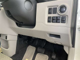 運転席周辺にある各種スイッチ画像です。