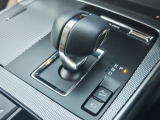 「走る、止まる、曲がる」と言った日常のさまざまなシーンで思い通りに操る感覚を楽しめる8速オートマを搭載。