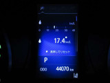 ディスプレイには運転に必要な様々な情報を表示します。