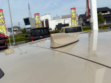 ★もしもの時でも安心の板金工場併設★大切にされている愛車の傷もエイチプラスにお任せください★ご購入いただいたお車以外の車のキズ・へこみも元通り★国家資格を取得しているスタッフが修理いたします★