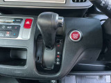 インパネシフトのオートマチック車です。