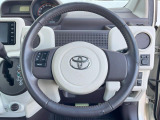 【純正革巻きステアリング】上質な革を使用することで、手にしっかり馴染みとても運転しやすいハンドルです♪