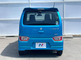 安心の最長10年・走行無制限保証(有償)をご用意。保証内容も充実はもちろん、無料点検&オイル交換や、年中無休の全国・24時間ロードサービスも付帯されておりますのでご安心下さい。