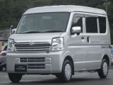 年式相応ではありますが、ご納車時には出来る限りキレイに仕上げさせて頂きます。どうしても気になる所がありましたら、ご相談頂ければ、低価格にてお直し致しますので、お気軽にお申し付け下さい!