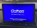 【メーカー純正ナビ】インテリアに溶け込むスタイリッシュな「専用設計」メーカーナビを装備♪視認性や操作性など基本性能にも優れ、より上質なカーライフをお楽しみいただけます。