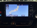 ディスプレイオーディオやカーナビは、現代のドライブにおいて欠かせない装備のひとつです。初めての場所でも迷いにくく、快適なルート案内で運転をサポートします。移動中のエンターテインメント性も高まります。