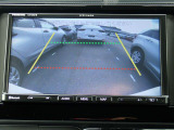 バックカメラ装備しております。駐車時に大変役に立ちますよ。駐車が苦手な方にも便利機能です。