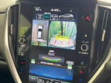【マルチテレインモニター】車のフロントやサイドのカメラ画像を同時にモニター表示することで、悪路や狭い道を走行時でも周囲の状況確認ができ安心!本格SUVにうれしい装備です♪