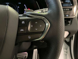 ミリ波レーダーとカメラを組み合わせたLEXUS Safety System。長距離の高速走行が快適になる、全車速追従型のレーダークルーズコントロールに対応しています。