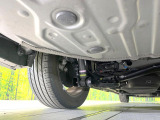 お車を安心してお乗りいただく為には、足回りの定期点検が欠かせません。サービスサポート(有償保証)では無料点検もご提供しており、安心のカーライフをお過ごしいただけるサポート体制が整っています。