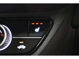 シートヒーター装備付き車!!座席に埋め込まれた電熱線によりシートを暖めることが出来る装備で、温められたシートは、寒い冬には最適です!!