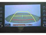 バックガイドモニターで、後方を確認しながら安心して駐車することができます。運転初心者も熟練者も必須の機能ですよ!