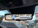 デジタルインナーミラーでたくさんの荷物を積んでいても後方視界はバッチリです!
