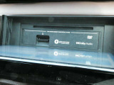 ナビゲーションのAV機能は、CDやDVDビデオ、Bluetoothオーディオなどを搭載しておりますので、車内がまるでコンサートホールのようにお楽しみ頂けます。