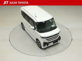 両側パワースライドドア付きだから、狭い駐車スペースなどでの乗り降りラクラク♪小さなお子さまのいるご家庭には嬉しい装備です。