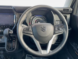 【ステアリングスイッチ】運転中、前方から目線をそらすことなく、オーディオ等の操作が可能な便利機能!安心&快適なドライブを演出してくれます♪