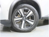 タイヤサイズは【235/55R19】です☆