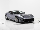 外装色はGrigio GTSでございます。