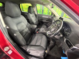運転席シート廻りは使用感も少なく、良好な状態となっています。丁寧に使われていたことがよくわかりますね。