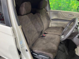 運転席シート廻りは使用感も少なく、良好な状態となっています。丁寧に使われていたことがよくわかりますね。