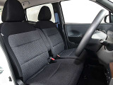 運転席まわりです。実際に座ってみて乗り心地を体感してみて下さい。