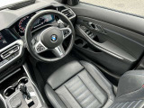 国道1号線に沿い横浜市営地下鉄「三ッ沢上町駅」から徒歩約10分。 BMW Premium Selection 横浜三ッ沢店 / 〒240-0062神奈川県横浜市保土ヶ谷区岡沢町322-3