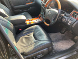 専任のクリーニングスタッフが丁寧にクリーニングしております!清潔で気持ちの良い状態で納車させて頂きます!
