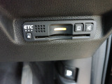 ETC付。高速道路の料金所はキャッシュレスで通過です。サービスエリア等にあるスマートインターの出入りも利用可能でとっても便利。ご納車後すぐにお使い頂けるようセットアップしてのお渡しとなります。
