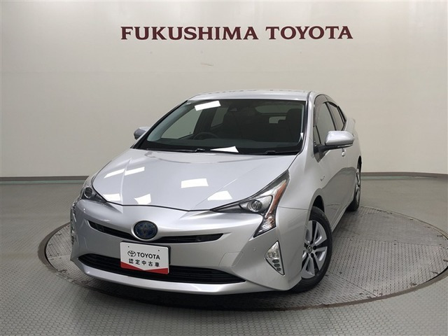プリウス 1.8 A E-Four 4WD 