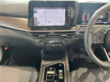 メーカーのトレーニングを受講した、専任メカニックが責任を持ってメンテナンスを実施。車検や点検はもちろん、愛車についてきになること、不安なこと、部品購入など、どんな事でもお気軽にご相談下さいませ。