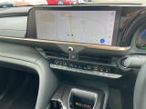 クラウンクロスオーバー 2.4 RS E-Four advanced 4WD 本革シート