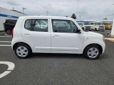 もちろん全国にお車を販売しております。遠方の方でもお気軽にお問い合わせください。