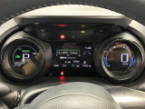 一目で今出ている速度が分かるデジタルメーターを採用しており、うっかりのスピード超過も減りますよ